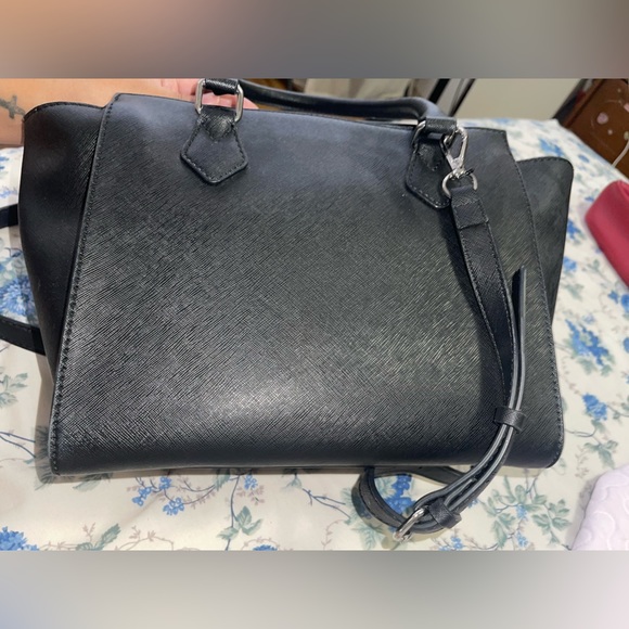 GUESS Satchel Bag - Picture 5 of 5